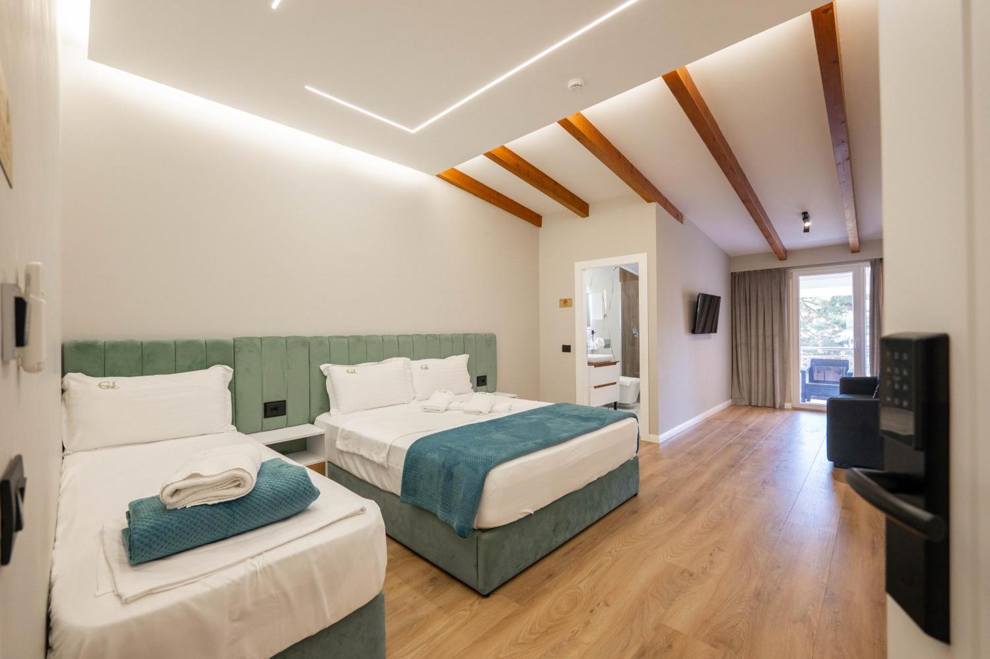 Golemi Lux Hotel 외부 사진