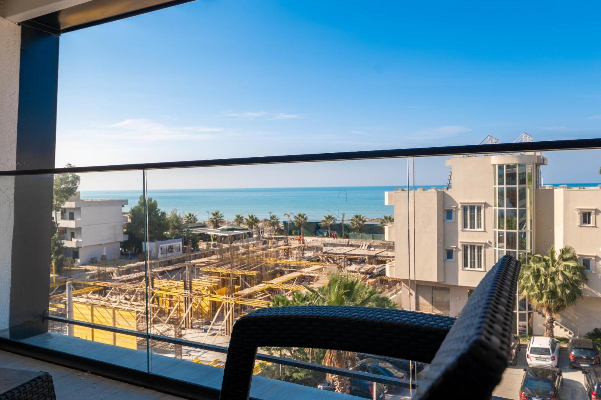 Golemi Lux Hotel 외부 사진